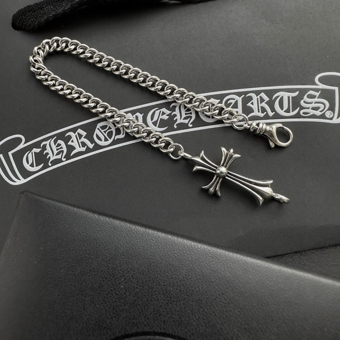 Chrome Hearts Chrono Hearts Silver Cross Charm Bracelet Chrome Hearts Chrono Hearts Silver Cross Charm Bracelet